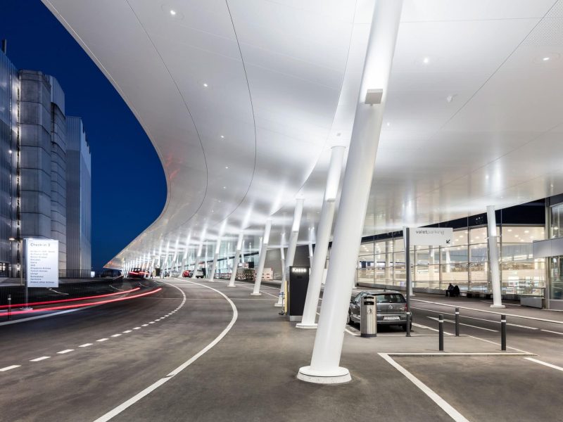 Aeropuerto-de-Zurich,-Suiza.-Larcore-A2-20mm.-8000m2-(3)